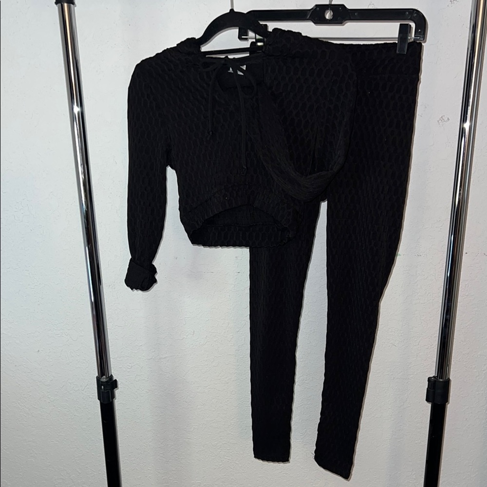 Black Leggings Set with Long Sleeves